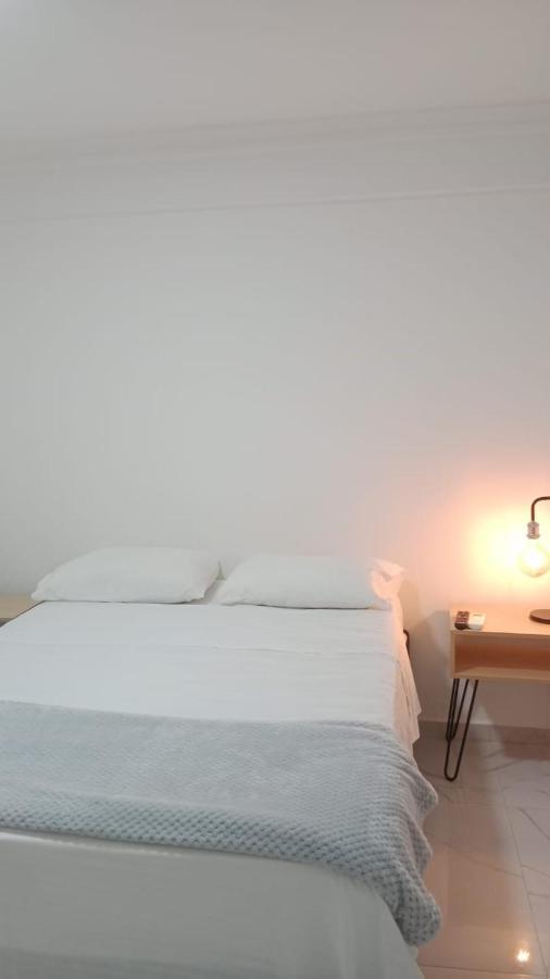Hotel Aeropuerto Cartagena Luaran gambar
